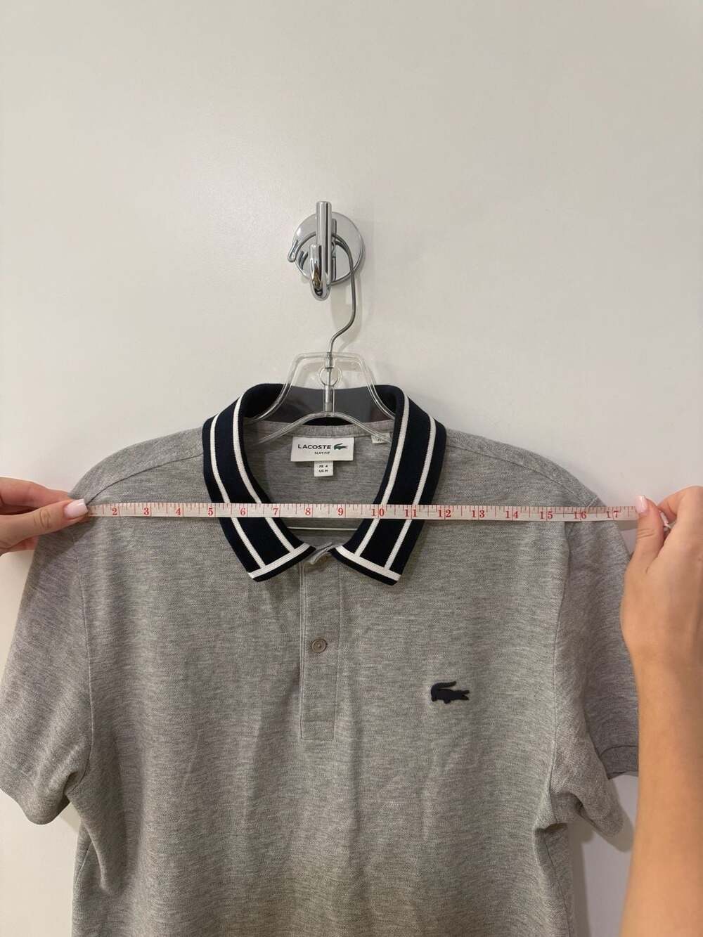 Lacoste - Picture 6 of 8
